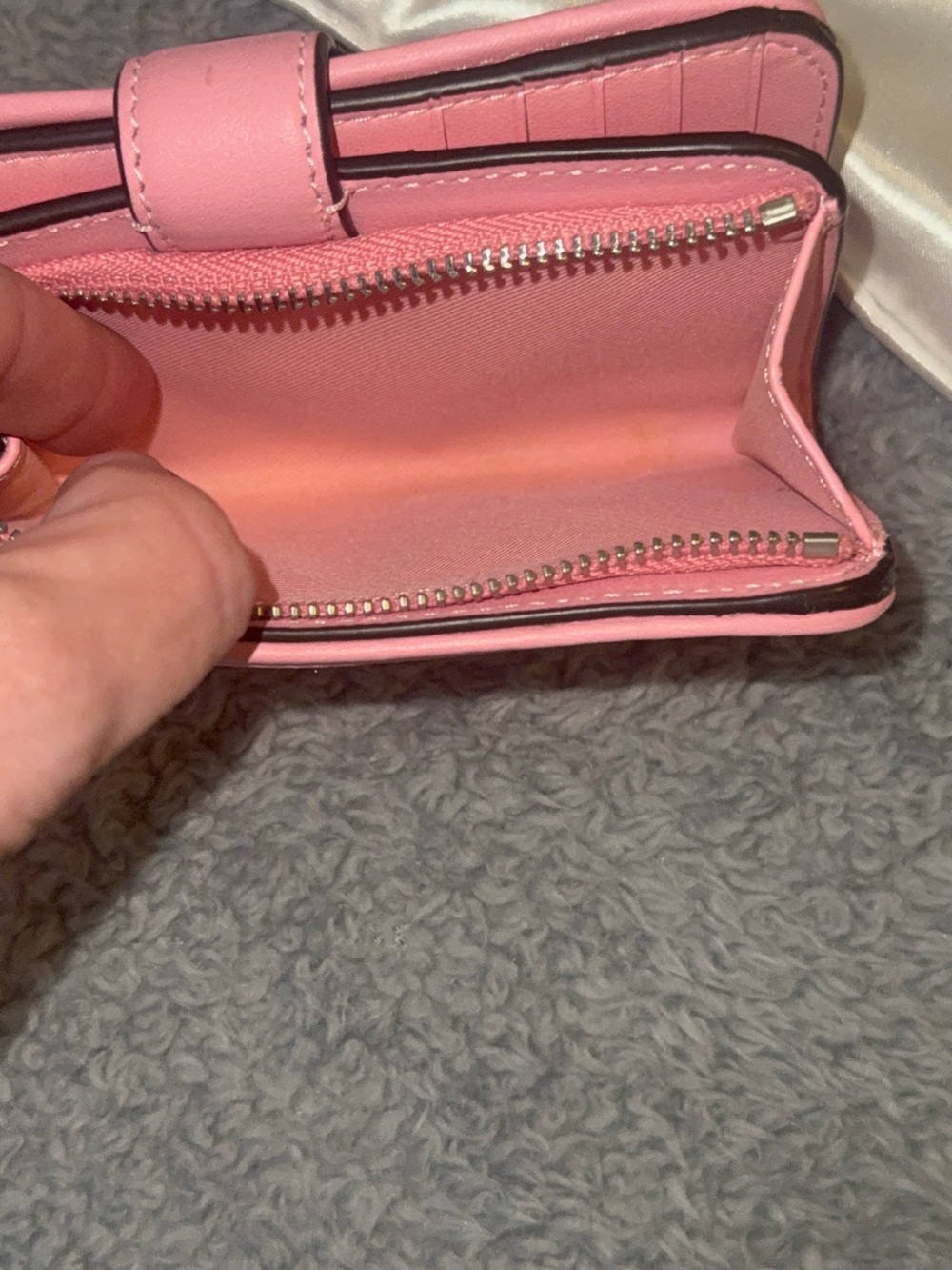 Coach Pink Leather Tabby Medium Wallet C Hardware Snap Closure Box Dust Bag - Picture 13 of 14